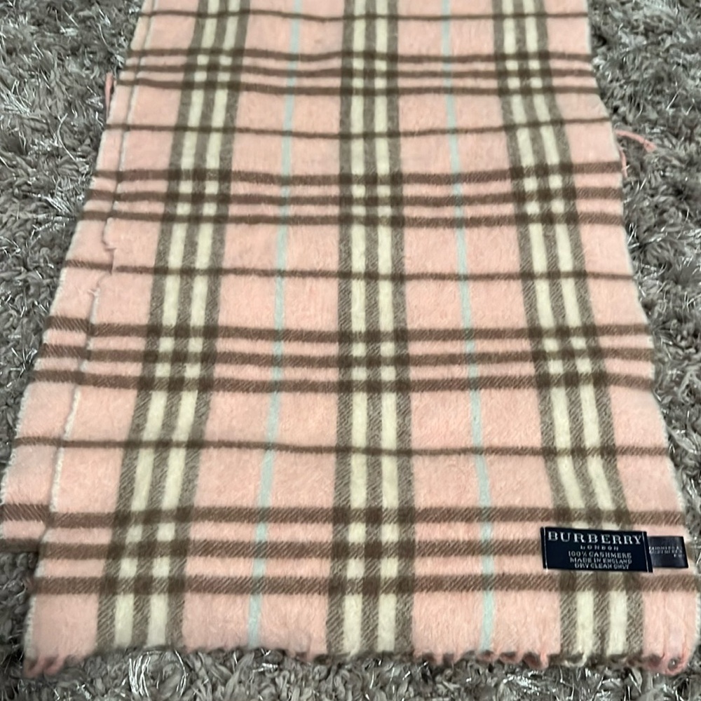 Burberry Pink Cashmere Scarf